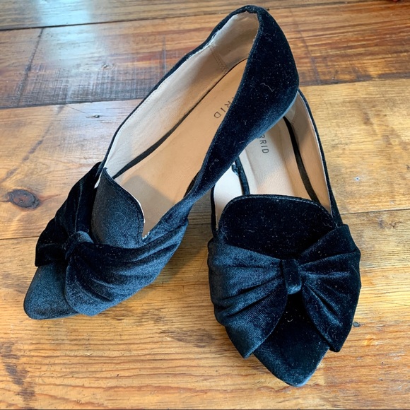 Torrid Women’s BLACK VELVET POINTED TOE FLAT 9W - Picture 1 of 9